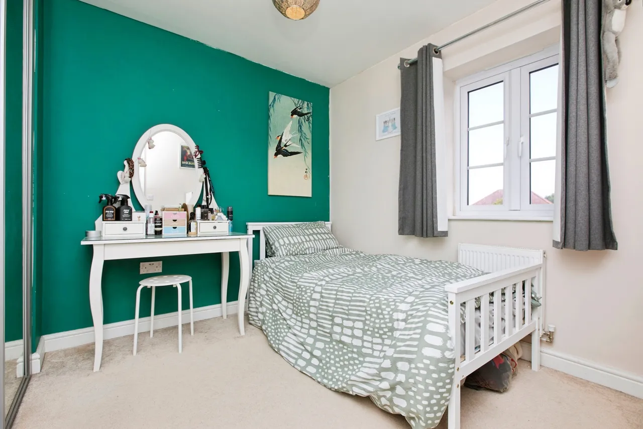 Dove Place, Hatton, DE65, photo 8