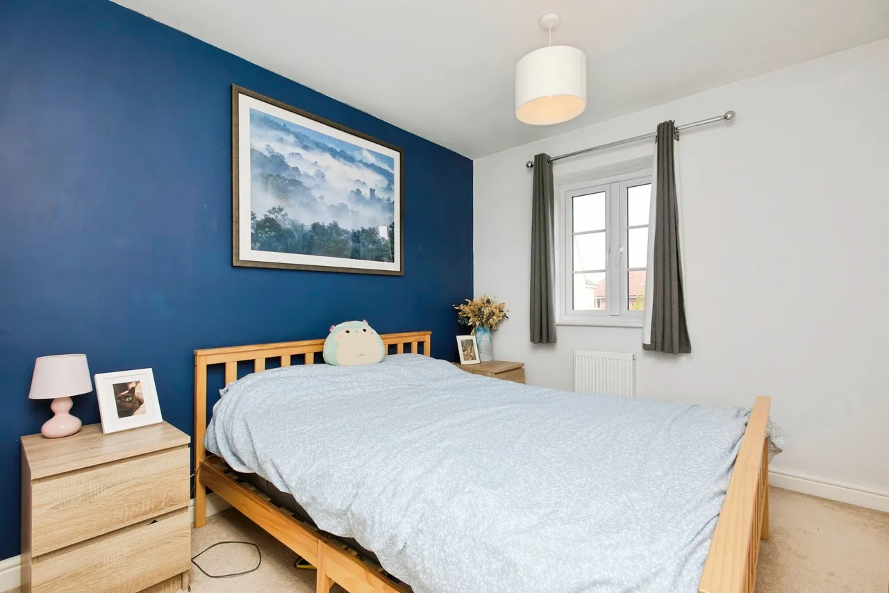 Dove Place, Hatton, DE65, photo 10