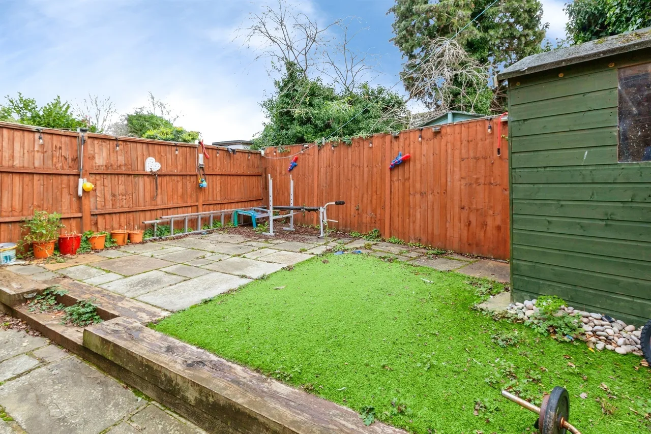 Scarborough Way, Slough, SL1, photo 10