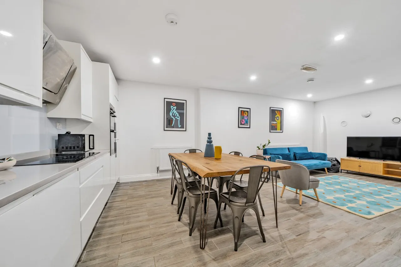 Belsize Crescent, Belsize Park, NW3, photo 16