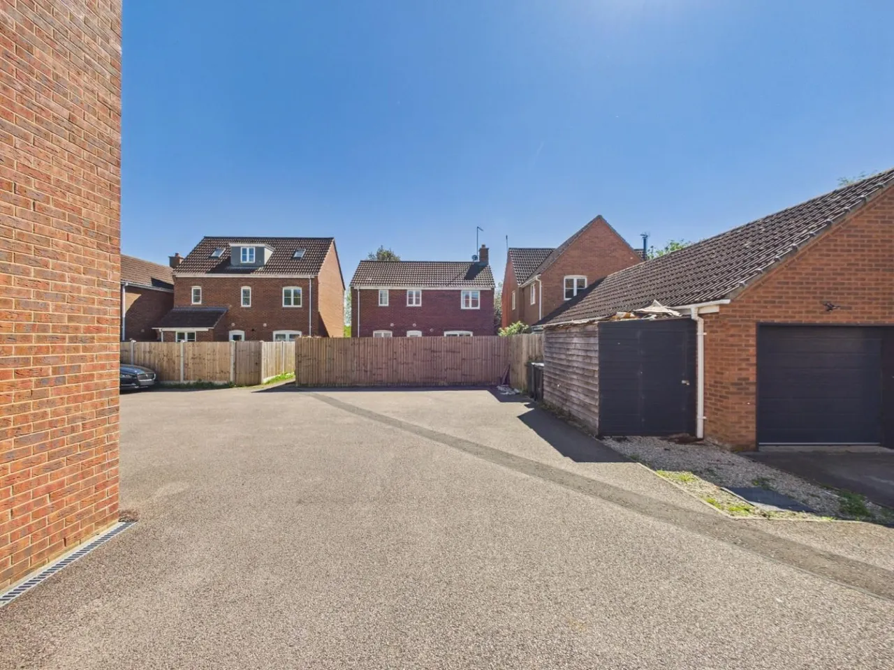 Elder Close, Witham St. Hughs, LN6, photo 19