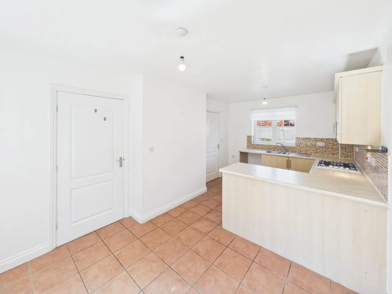 Elder Close, Witham St. Hughs, LN6, photo 7
