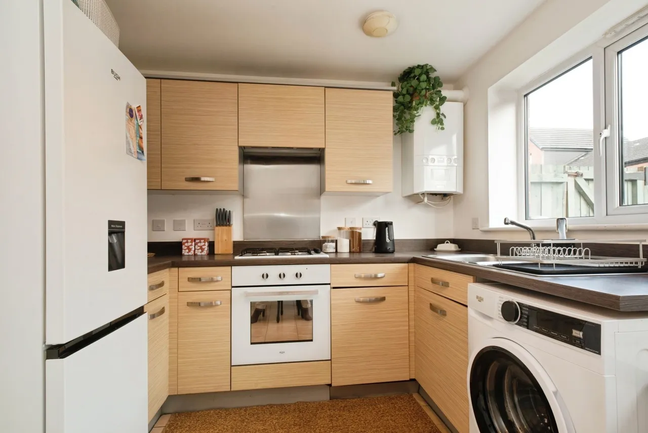 Haven Walk, Barry, Vale of Glamorgan, CF62, photo 5