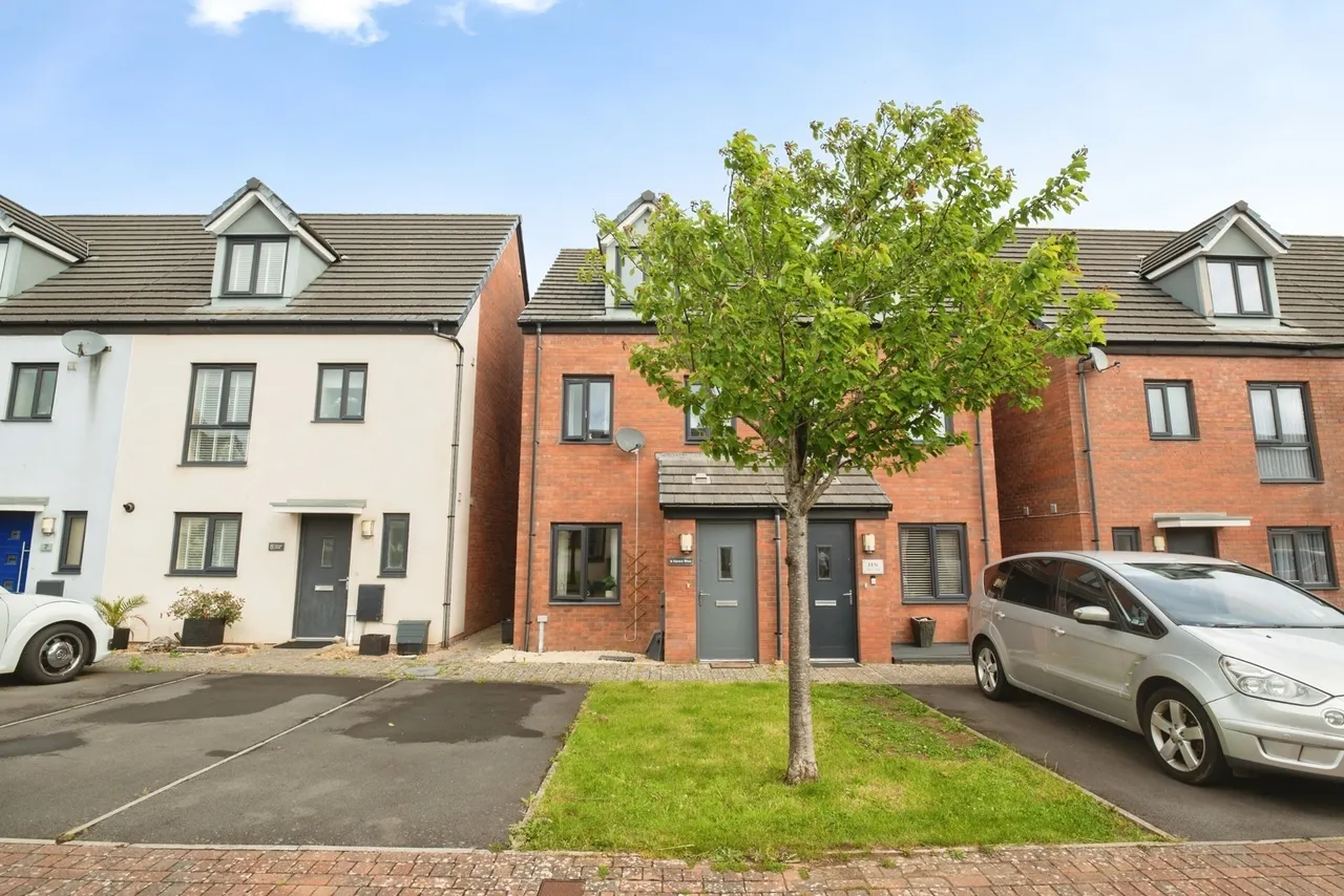 Haven Walk, Barry, Vale of Glamorgan, CF62, photo 16