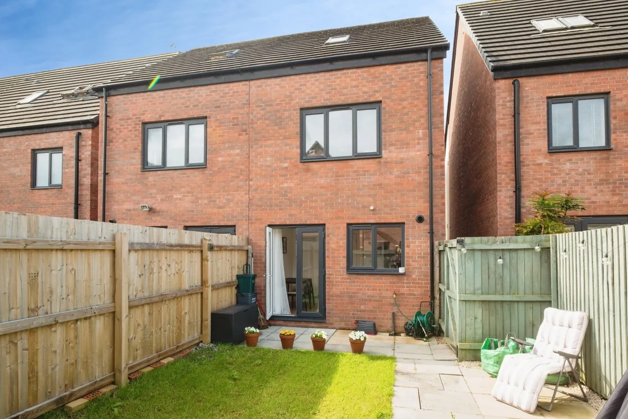 Haven Walk, Barry, Vale of Glamorgan, CF62, photo 15