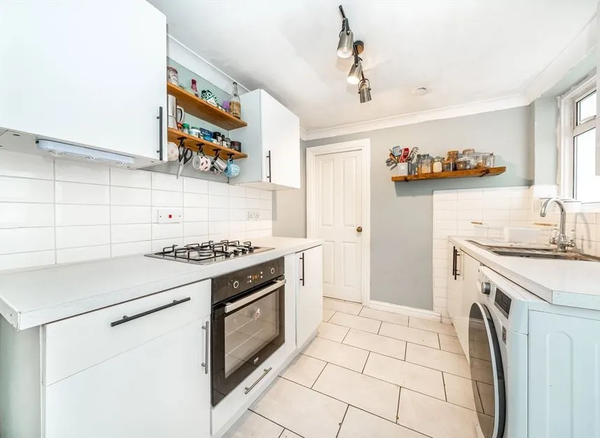 Acton Lane, Acton, W3, photo 3