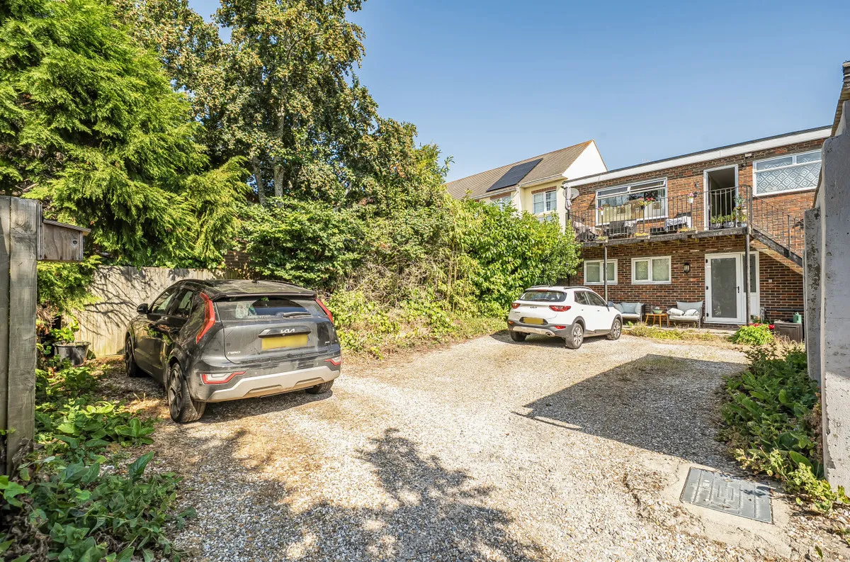 Pulborough, RH20 2BP, photo 10