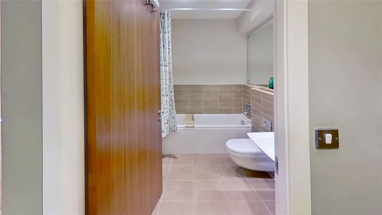 Kimmerghame View, Edinburgh, EH4, photo 12