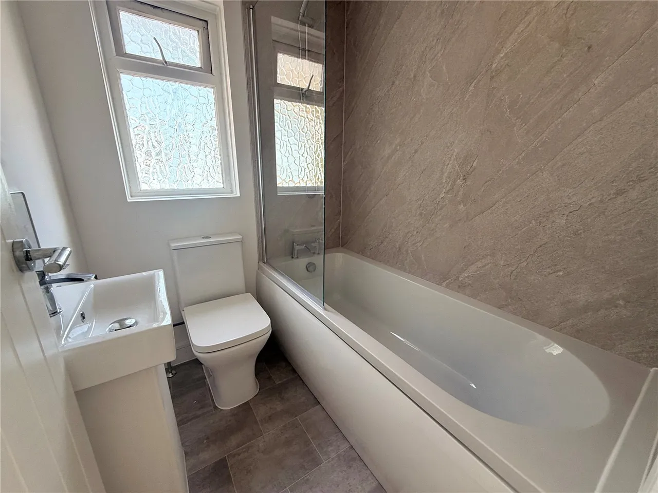 Chilworth Close, Chilworth, Southampton, Hampshire, SO16, photo 3