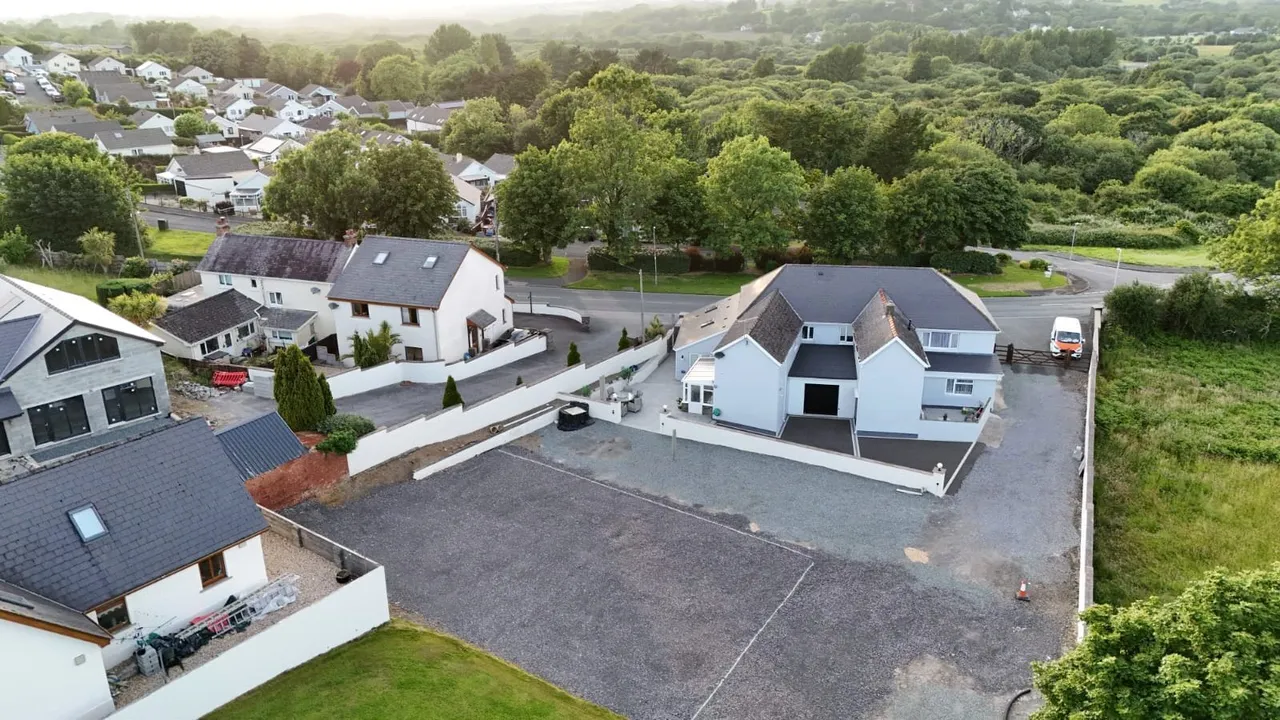 Hill Lane, Kilgetty, SA68, photo 13