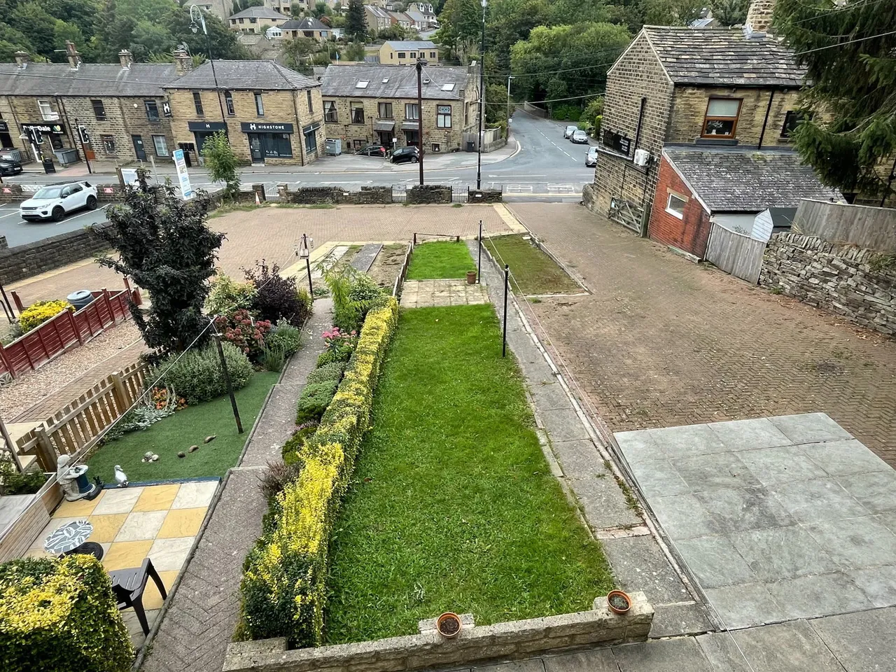 Wakefield Road, Denby Dale, photo 14