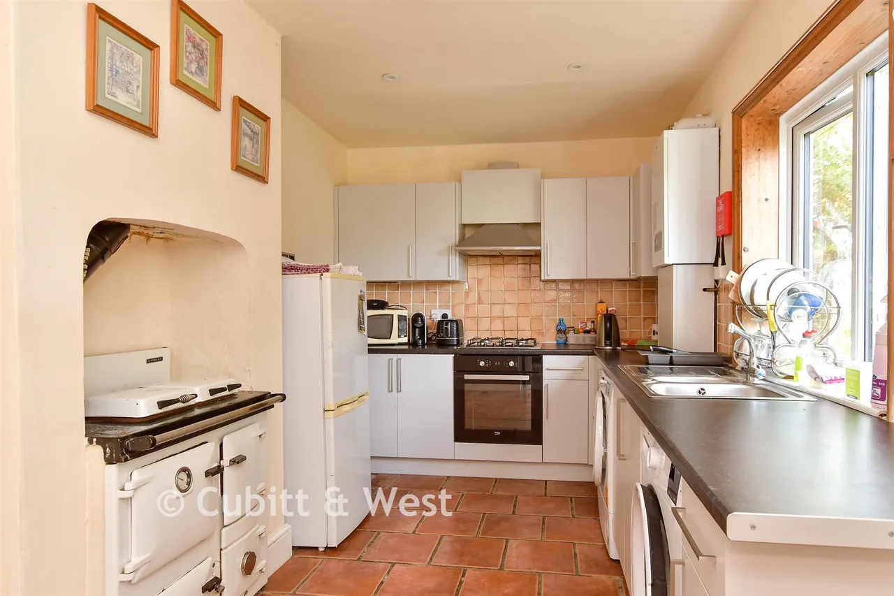 School Road, Amberley, BN18, photo 5