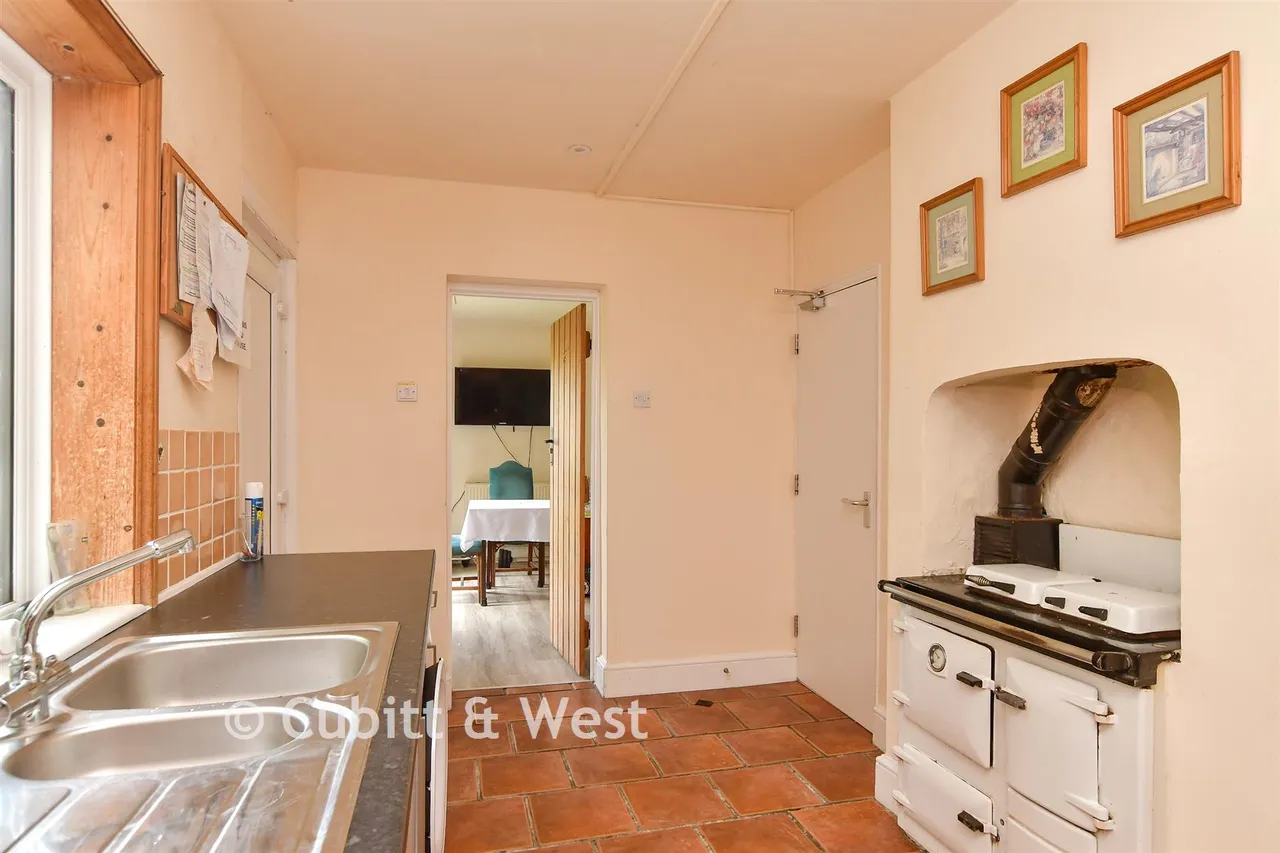School Road, Amberley, BN18, photo 6