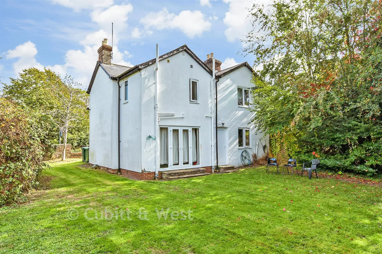 School Road, Amberley, BN18, photo 12