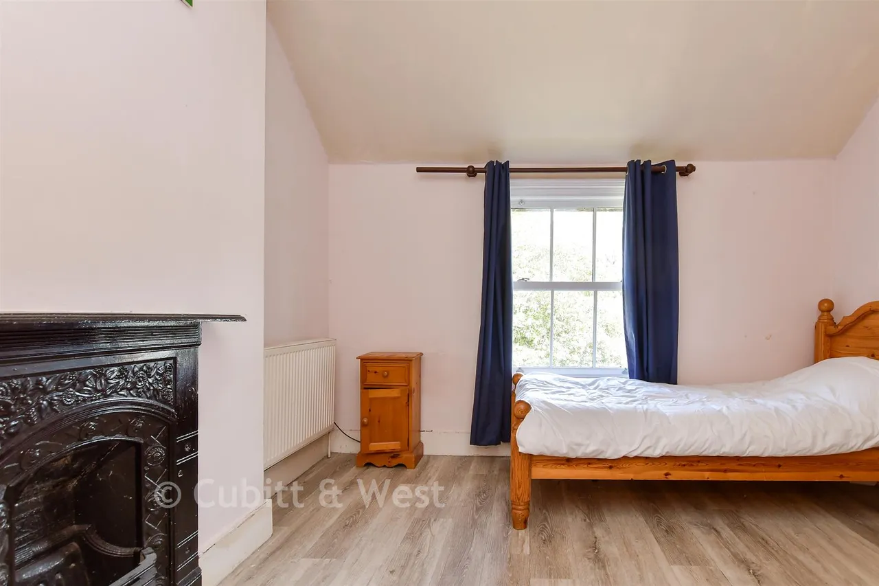 School Road, Amberley, BN18, photo 10