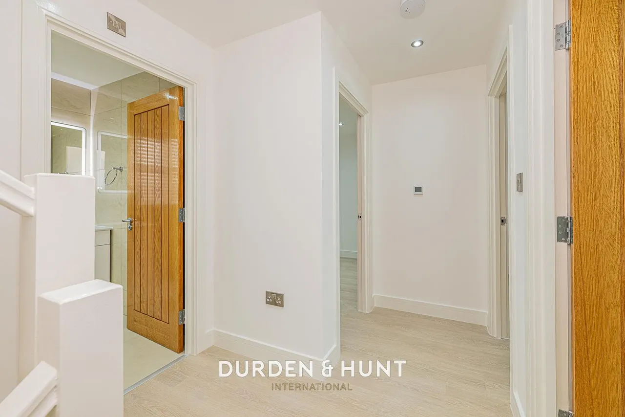 Purfleet Road, Aveley, RM15, photo 10