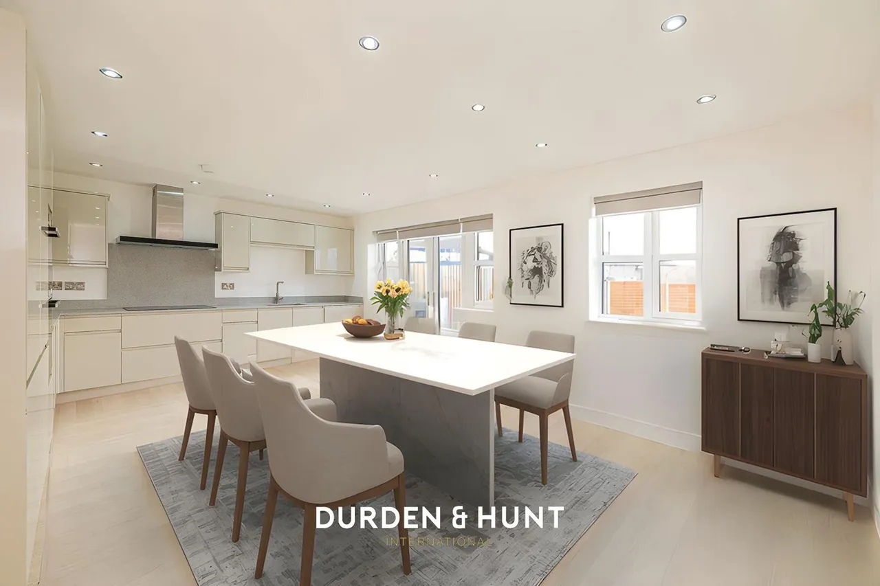 Purfleet Road, Aveley, RM15, photo 2