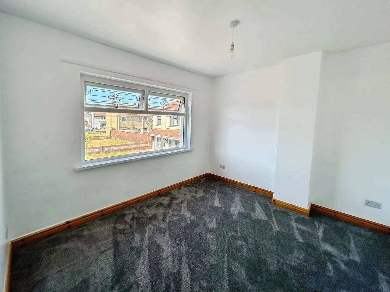 Stuart Close, Port Talbot, SA12, photo 8