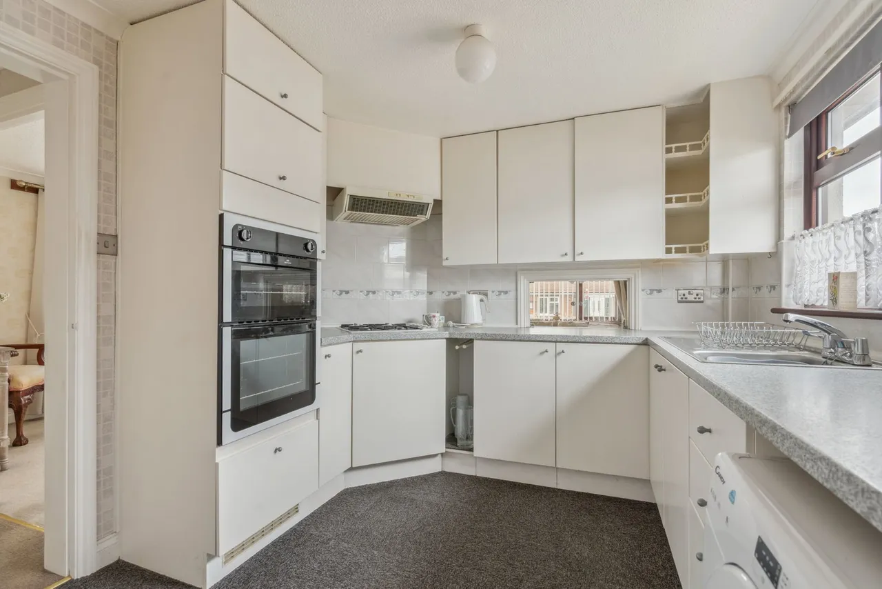 New Road, Clifton, SG17, photo 11