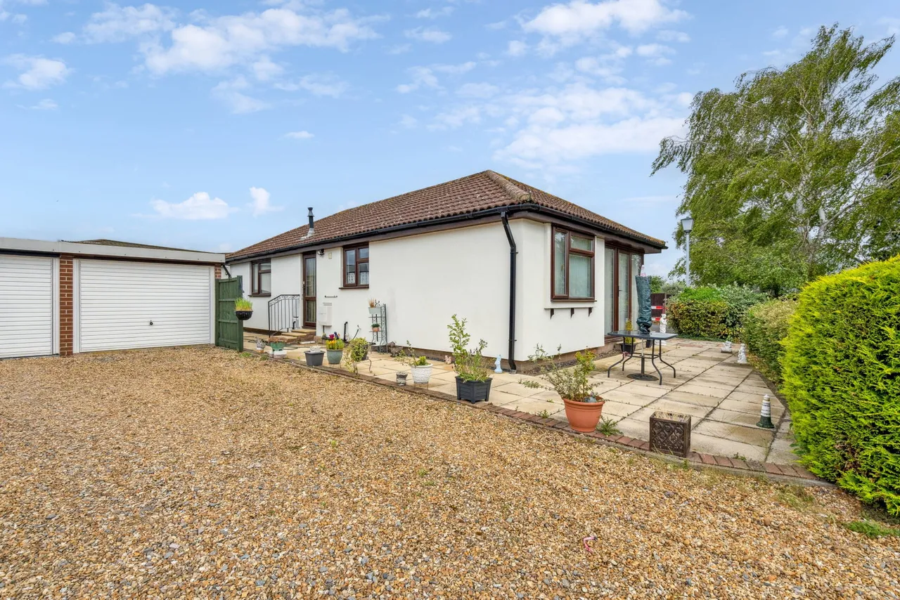 New Road, Clifton, SG17, photo 20