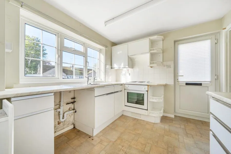 Manor Park, Claydon, OX17, photo 9