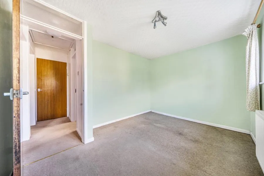 Manor Park, Claydon, OX17, photo 11