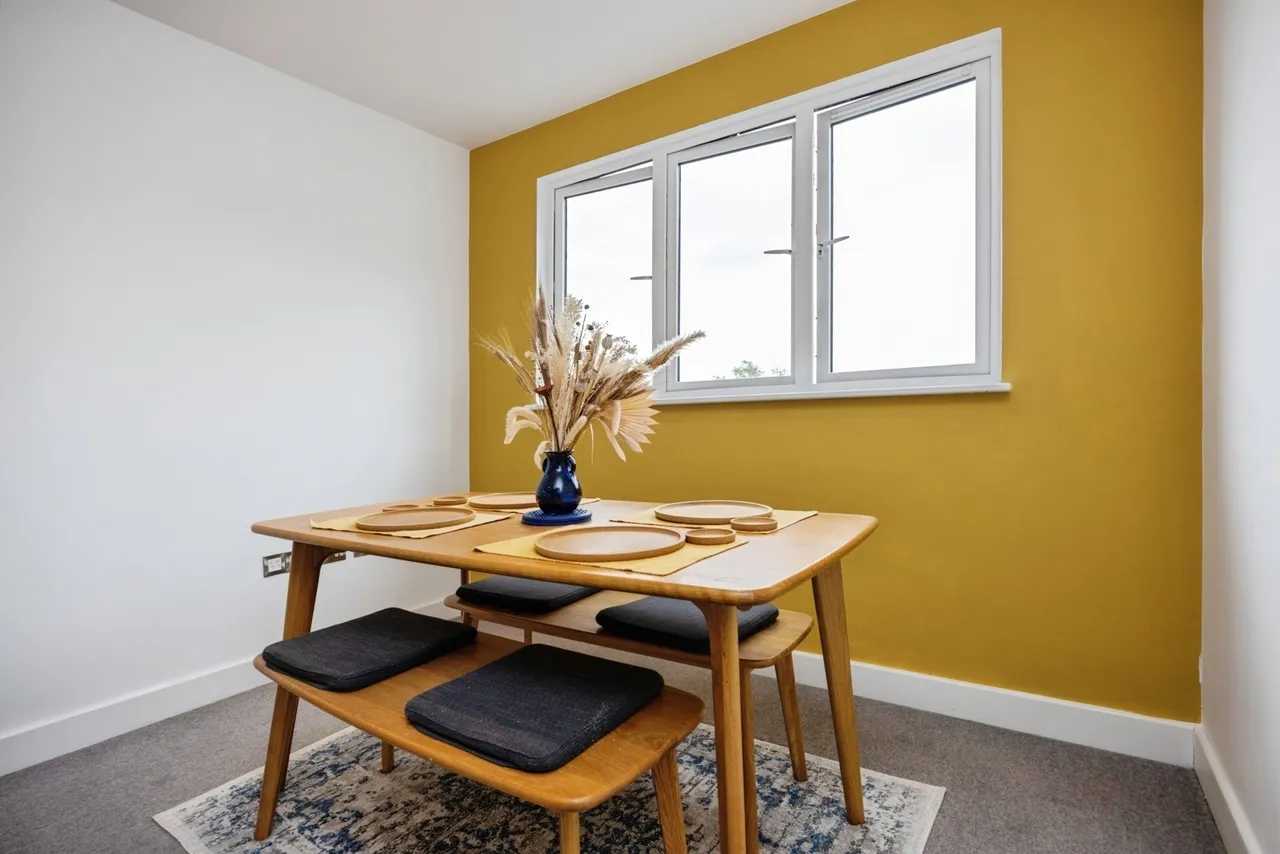 Catteshall Lane, Godalming, GU7, photo 9