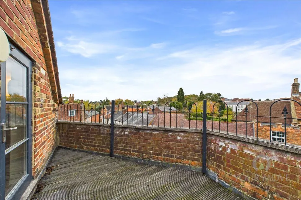 Castle Street, Buckingham, Buckinghamshire, MK18, photo 4