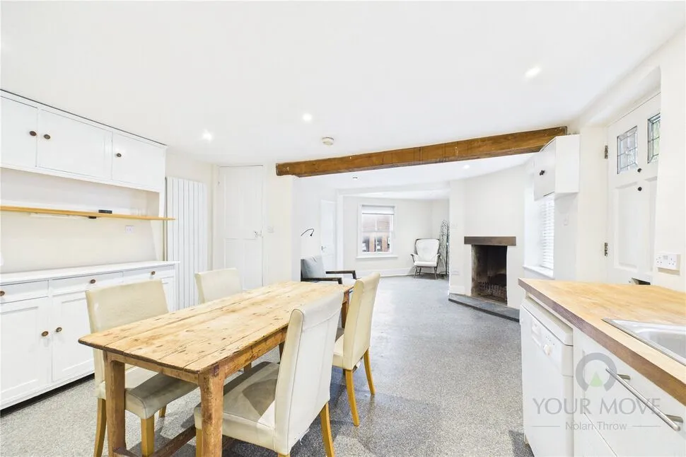 Castle Street, Buckingham, Buckinghamshire, MK18, photo 2