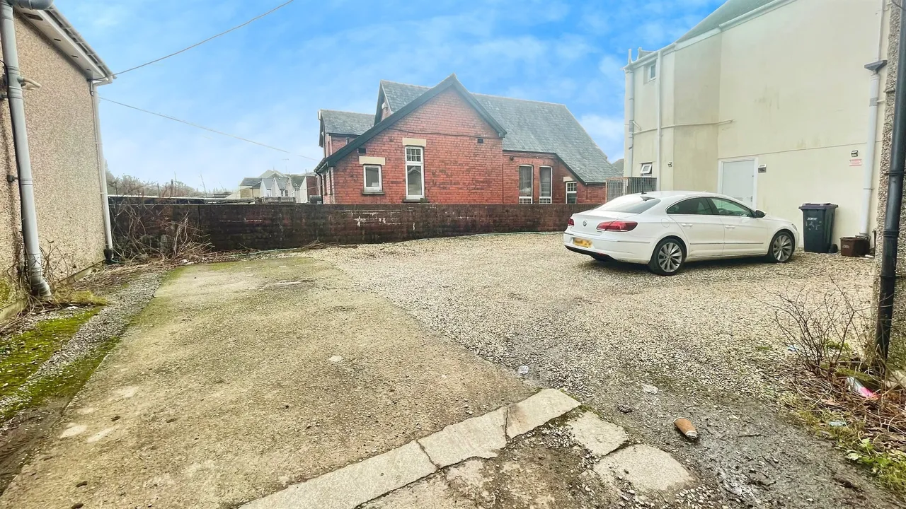 Victoria Street, Cwmbran, NP44, photo 14