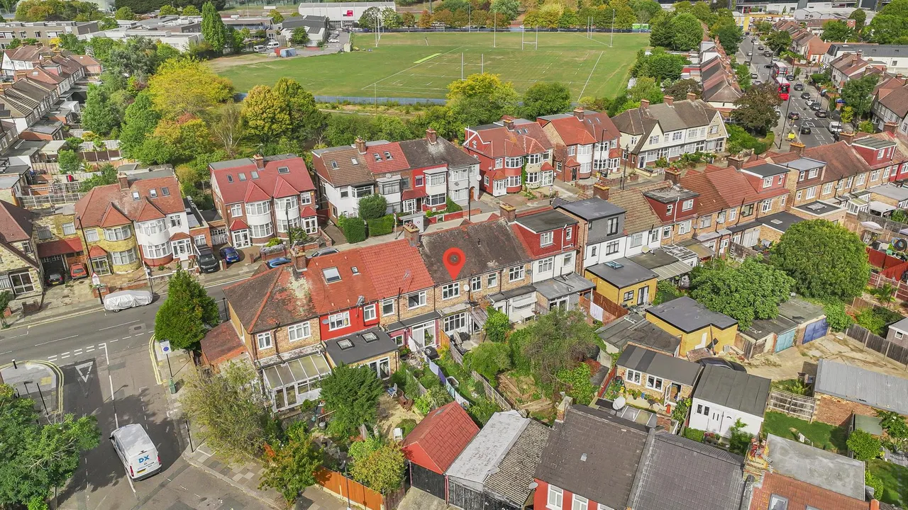 Perth Road, Wood Green, N22, photo 21