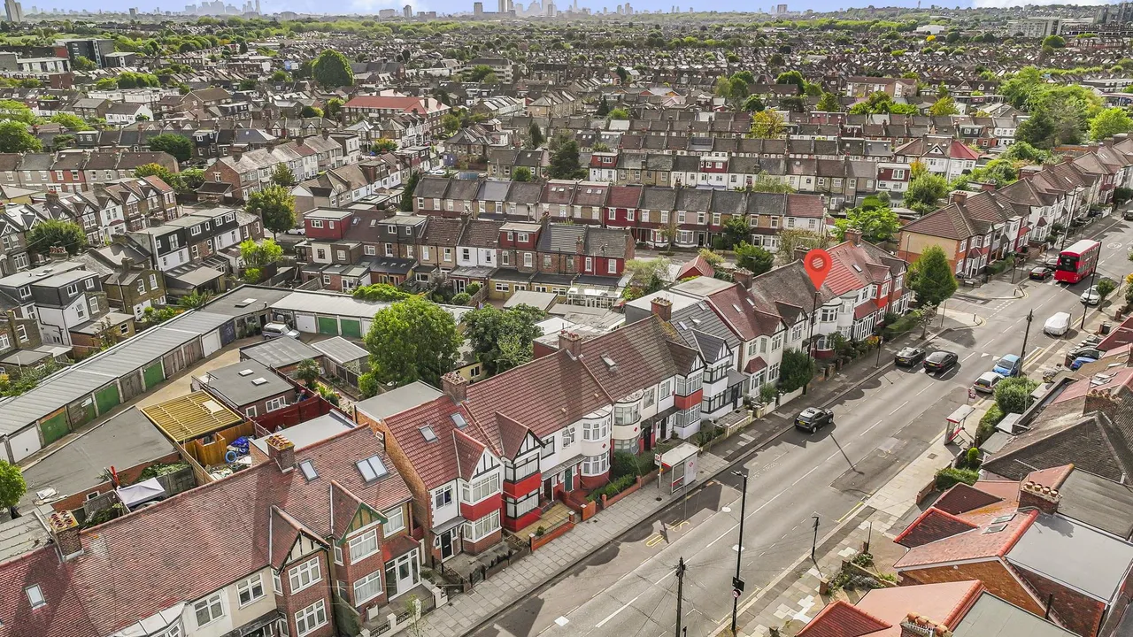 Perth Road, Wood Green, N22, photo 23