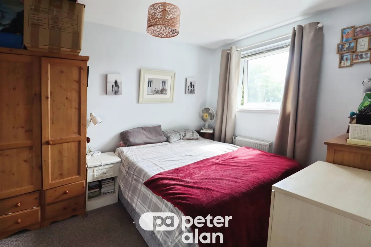 Elaine Close, Cardiff, CF14, photo 12