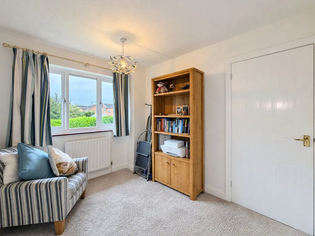 Cleves Crescent, Cheslyn Hay, WS6, photo 23