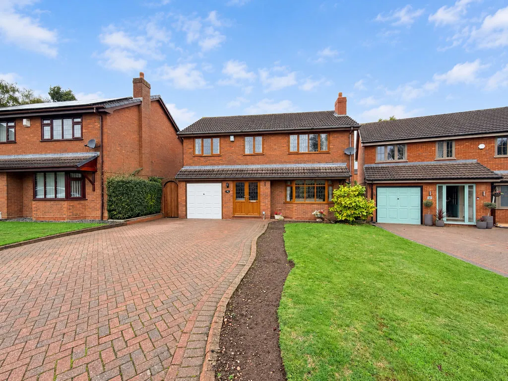 4 bed house for sale, Cleves Crescent, Cheslyn Hay, WS6