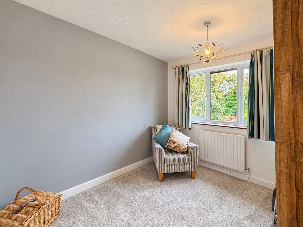 Cleves Crescent, Cheslyn Hay, WS6, photo 24