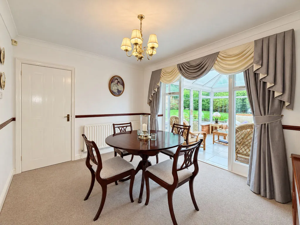 Cleves Crescent, Cheslyn Hay, WS6, photo 9