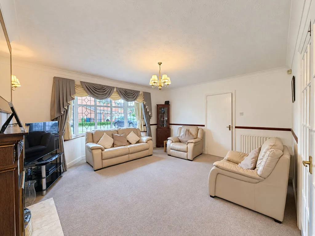 Cleves Crescent, Cheslyn Hay, WS6, photo 7