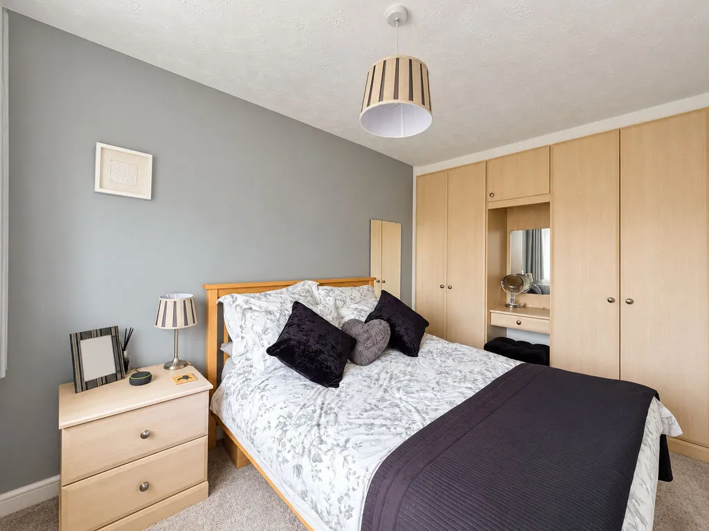 Cleves Crescent, Cheslyn Hay, WS6, photo 22