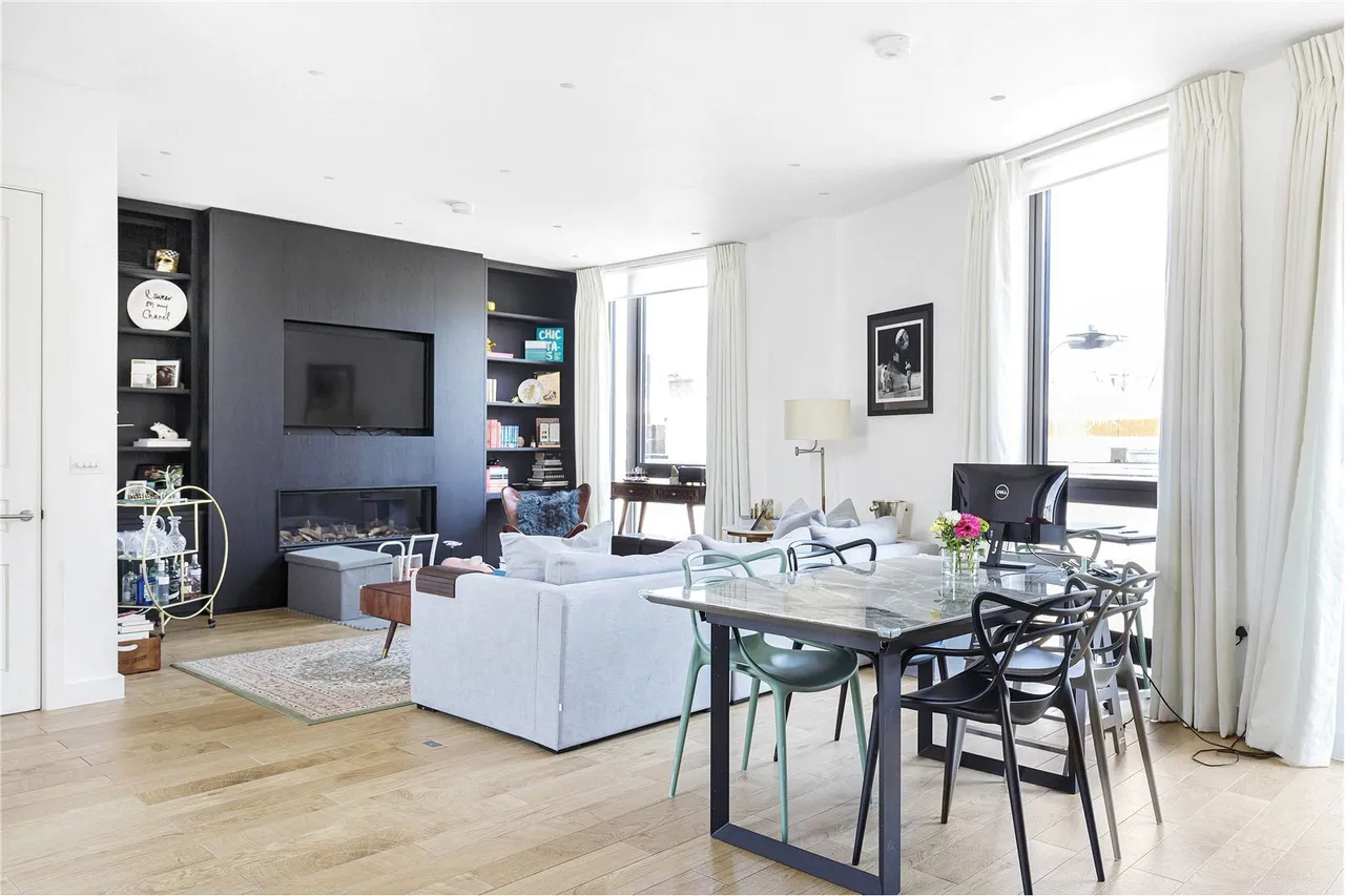 2 bed flat for sale, Kings Road, London, SW6