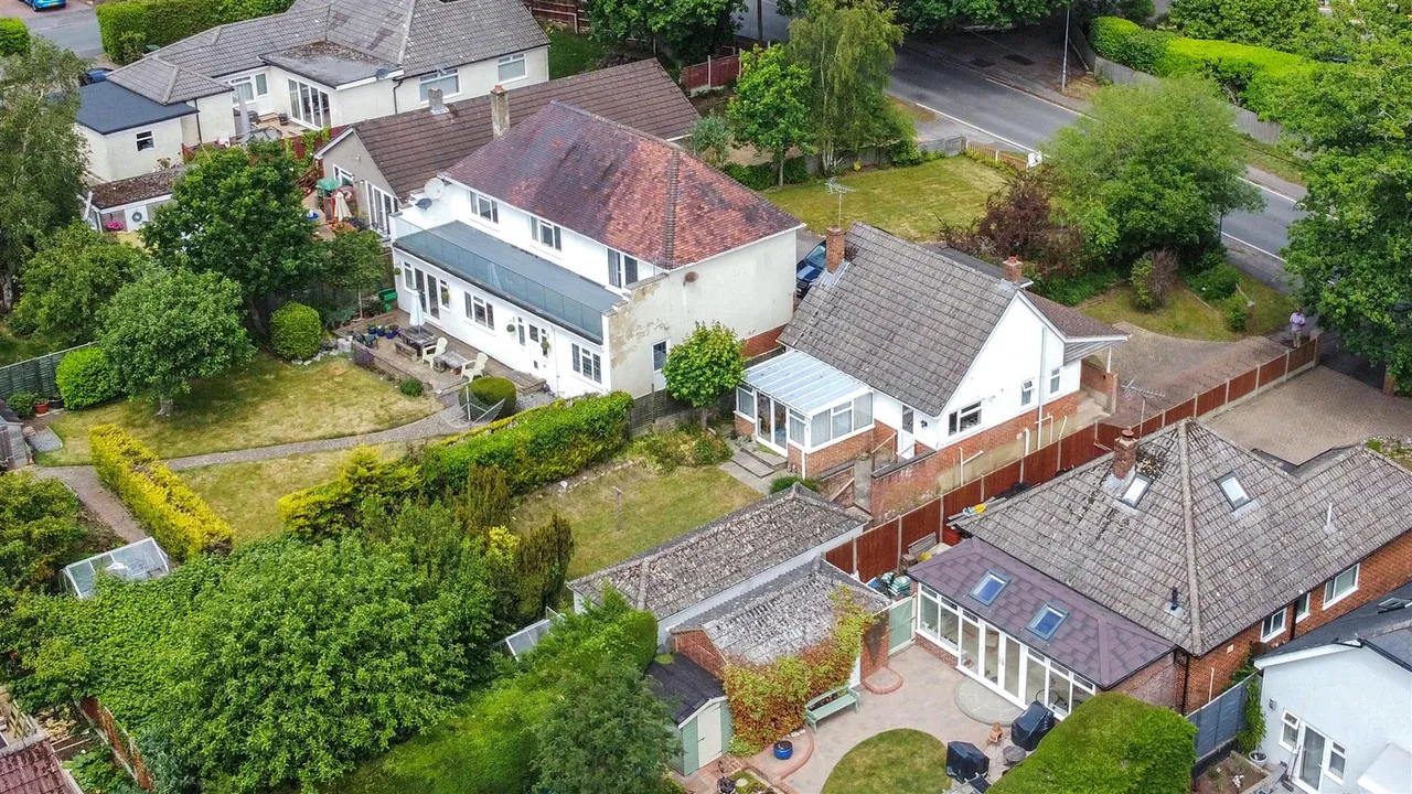 Middlehill Road, Wimborne, BH21, photo 19