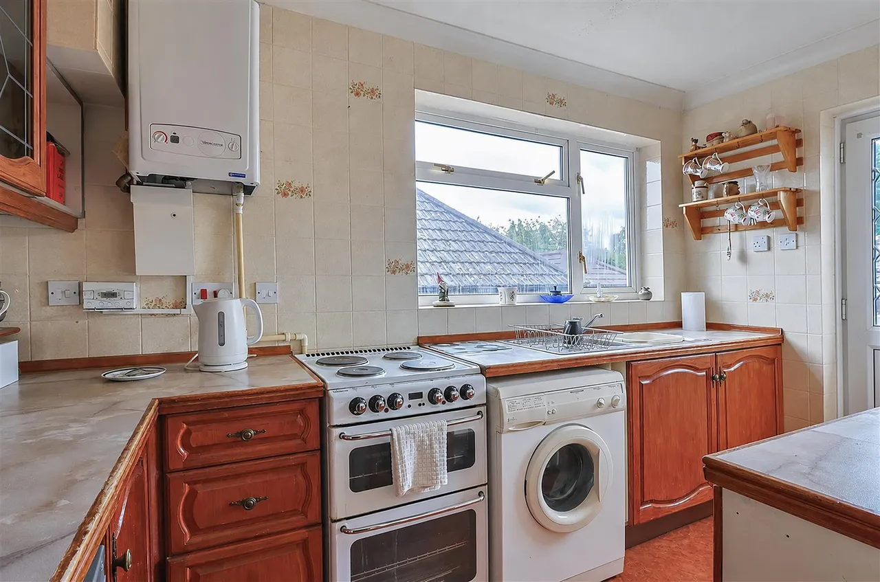 Middlehill Road, Wimborne, BH21, photo 12