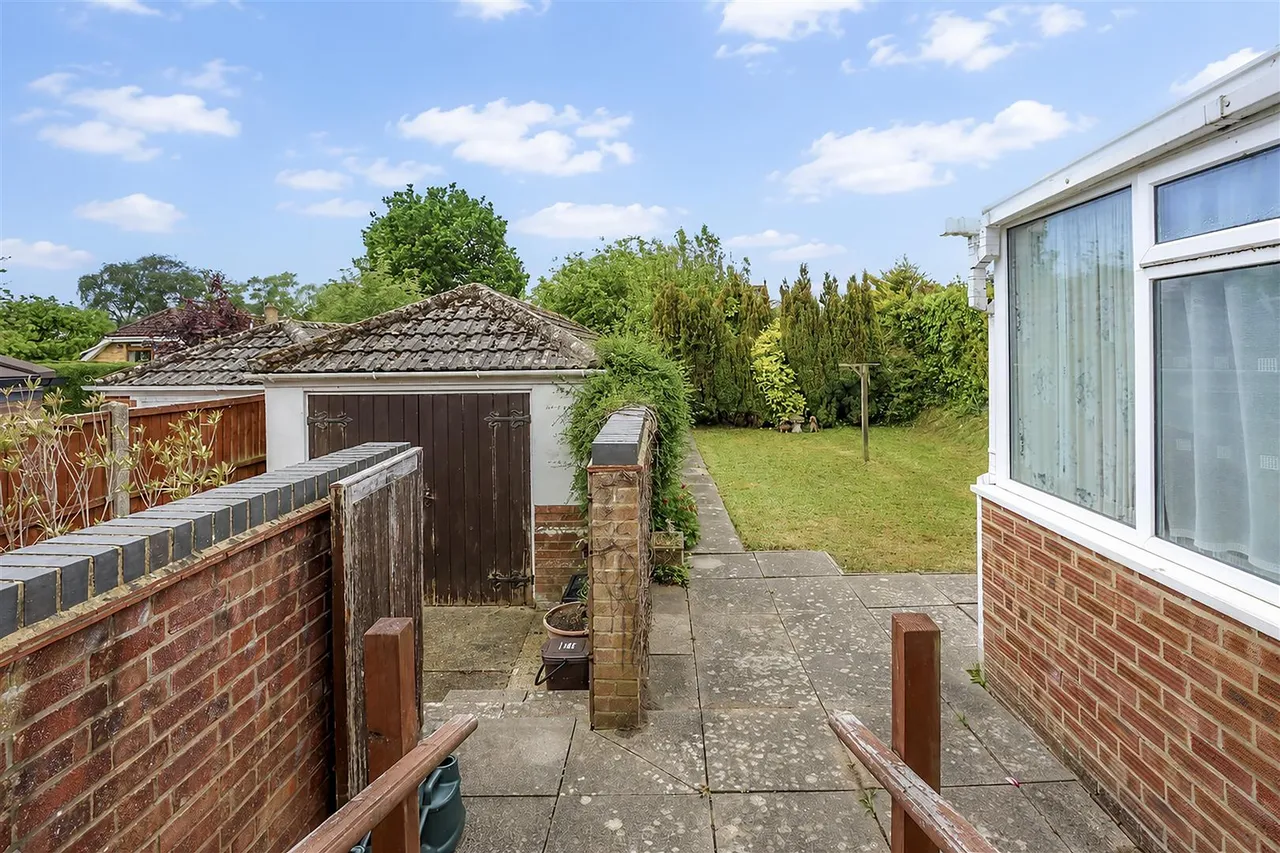 Middlehill Road, Wimborne, BH21, photo 14