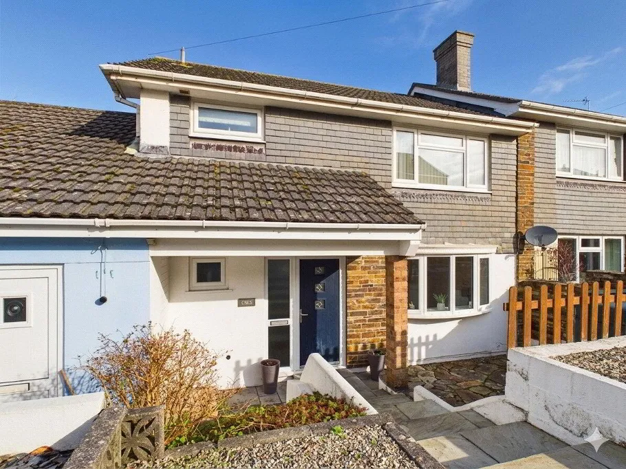 3 bed house for sale, Molesworth Street, Tintagel, PL34