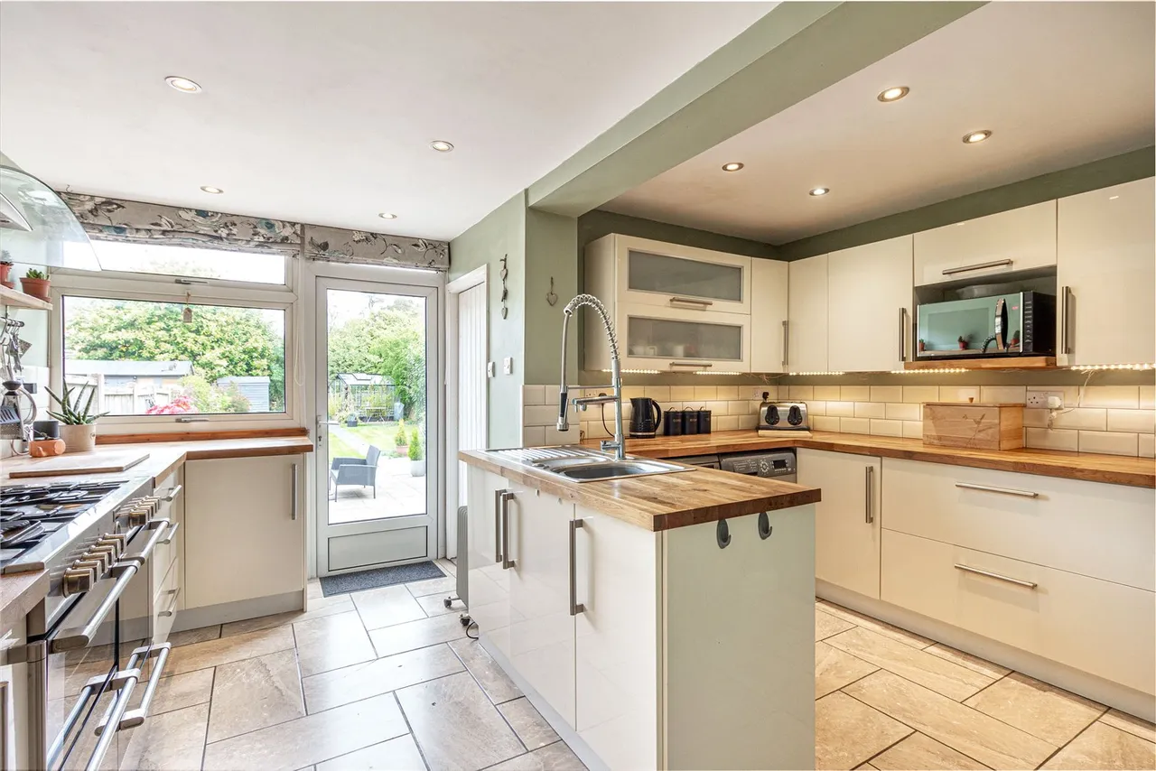 Birchfield Road, Headless Cross, Redditch, Worcestershire, B97 4LH, photo 14