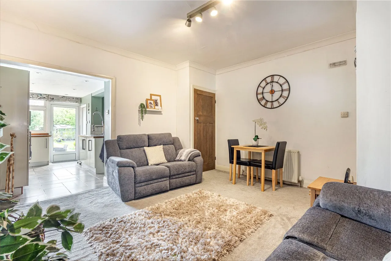 Birchfield Road, Headless Cross, Redditch, Worcestershire, B97 4LH, photo 2