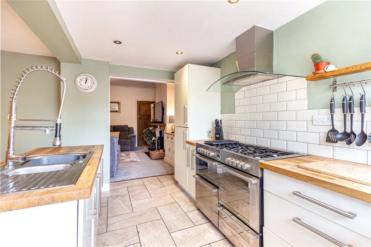 Birchfield Road, Headless Cross, Redditch, Worcestershire, B97 4LH, photo 15