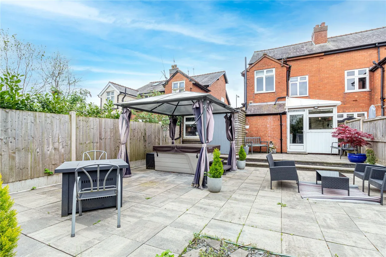 Birchfield Road, Headless Cross, Redditch, Worcestershire, B97 4LH, photo 25