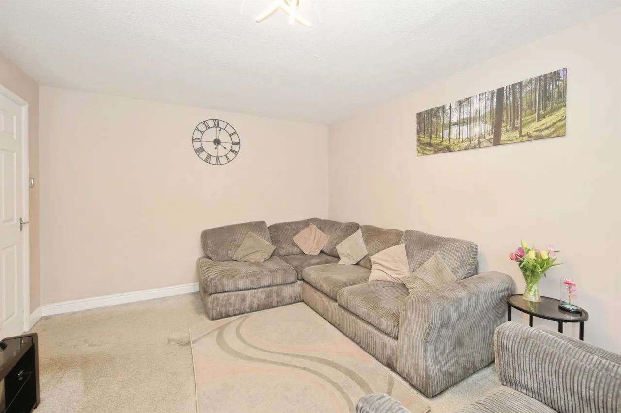Whitnash Close, Balsall Common, CV7, photo 10