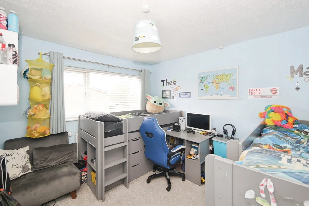 Whitnash Close, Balsall Common, CV7, photo 7
